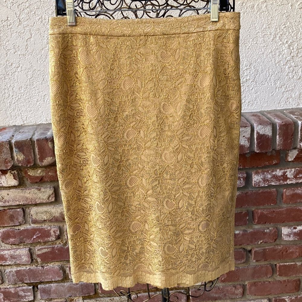Jones New York Holiday Metallica Gold Lace Fully Lined Pencil Skirt Size 6